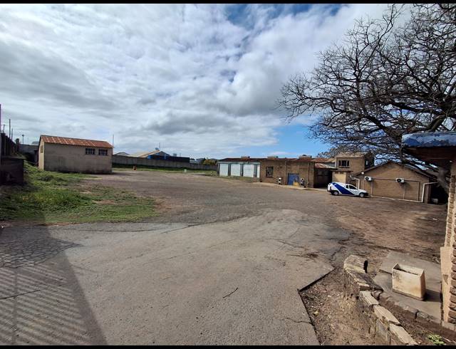 1,050M² WAREHOUSE TO LET IN WILSONIA